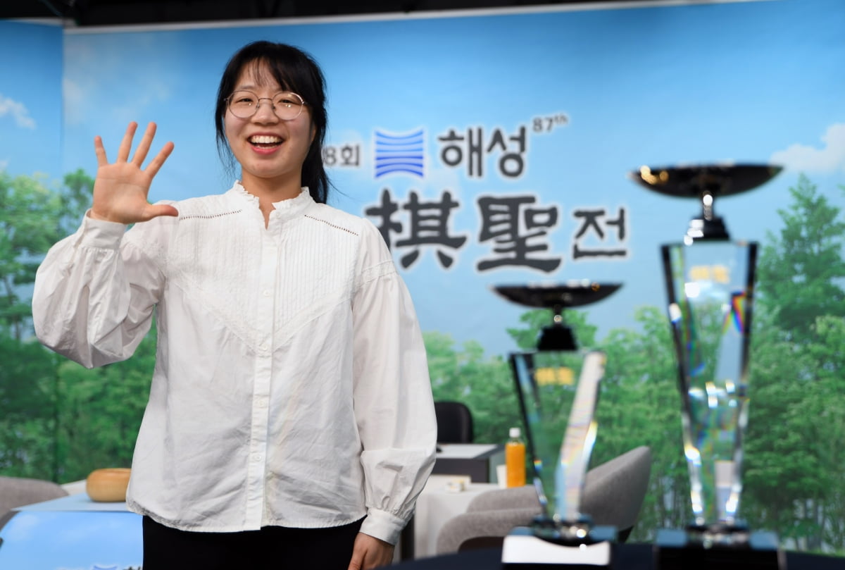 消息人士：巴萨要和佩德里续约至2030年，以确保后者长期留队