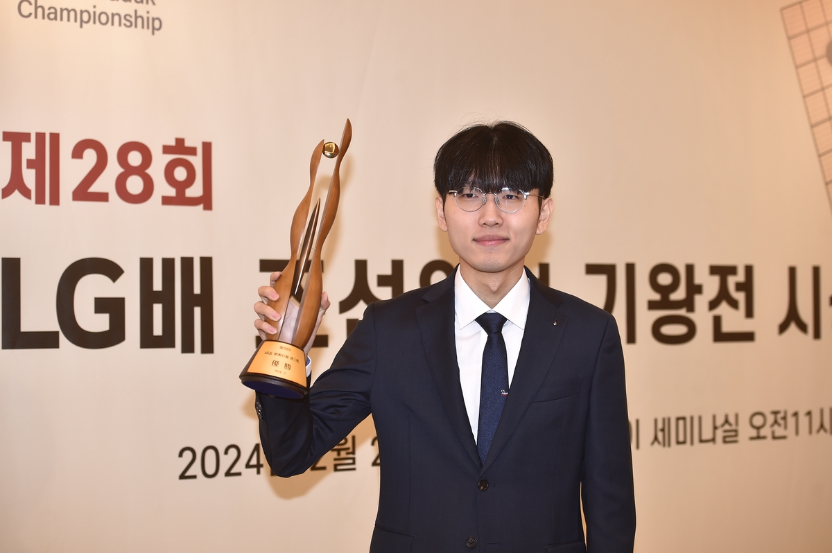 恭喜崔永熙！正式登陆NBA，从篮网队拿到2年合同，开始创造历史