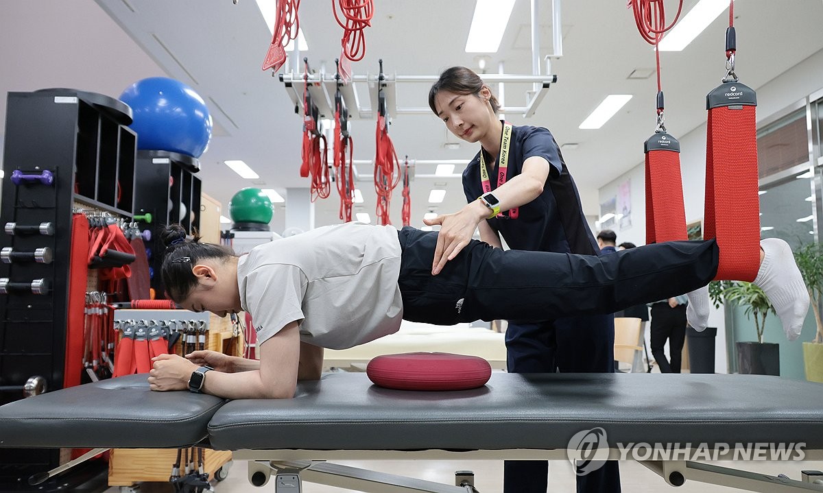 ⏳桑乔巧射被福斯特迅速挡出，热刺仍2-1切尔西