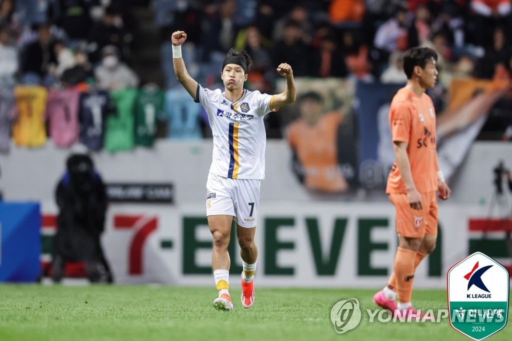 乒乓澳门赛：日本队开门黑！全国冠军1-3被逆转，不敌奥运亚军