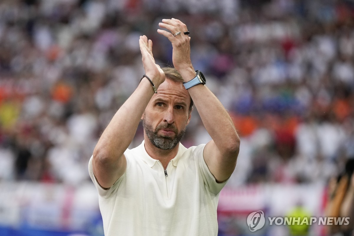 5-1大胜葡体，欧冠改制后阿森纳第三次客场打进五球